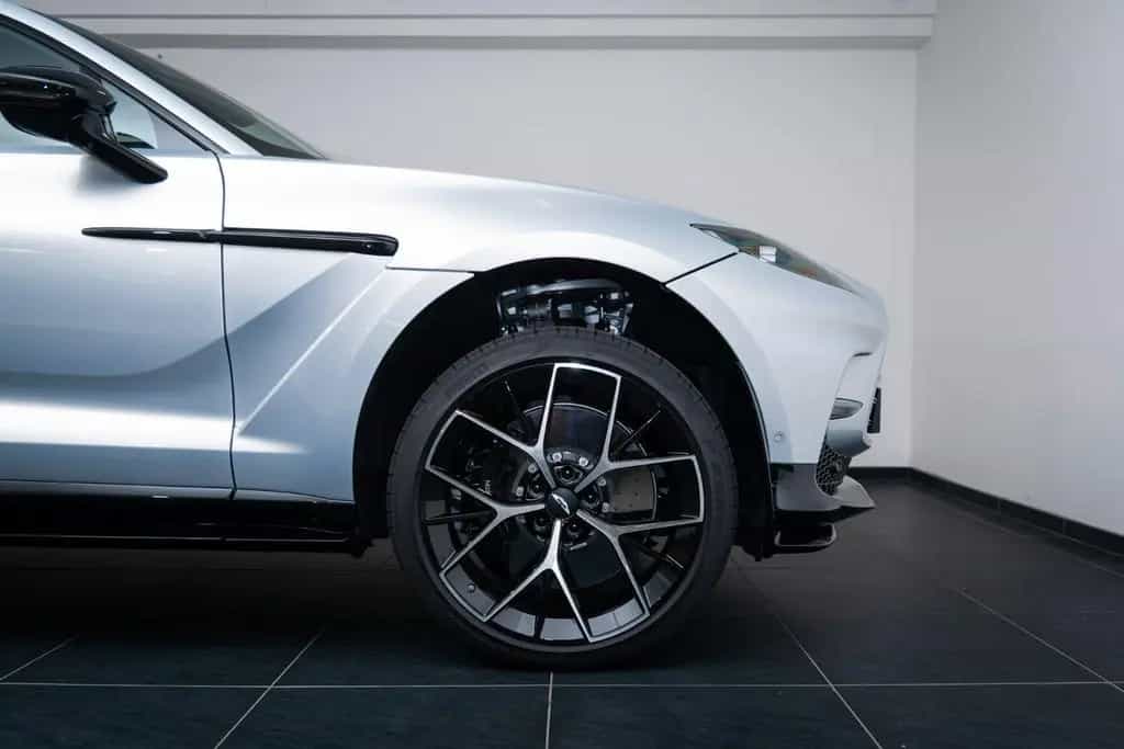 Aston Martin DBX 4.0 V8 707 03/2026-photo-14