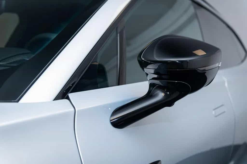Aston Martin DBX 4.0 V8 707 03/2026-photo-15