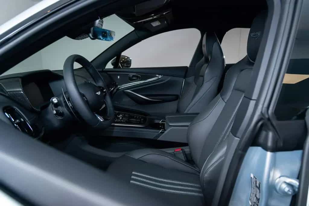 Aston Martin DBX 4.0 V8 707 03/2026-photo-26