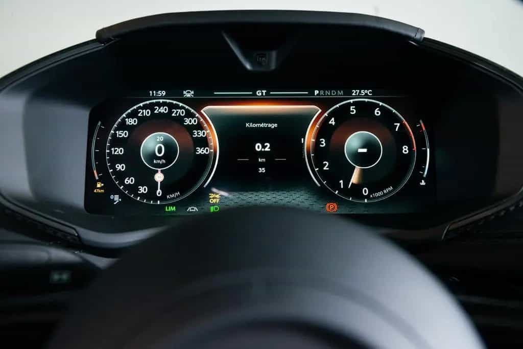 Aston Martin DBX 4.0 V8 707 03/2026-photo-36