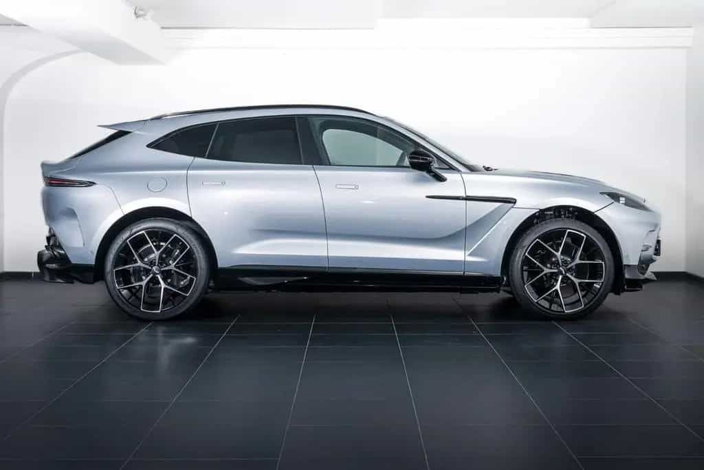 Aston Martin DBX 4.0 V8 707 03/2026-photo-4
