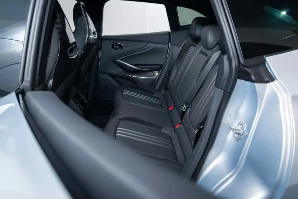 Aston Martin DBX 4.0 V8 707 03/2026-photo-49