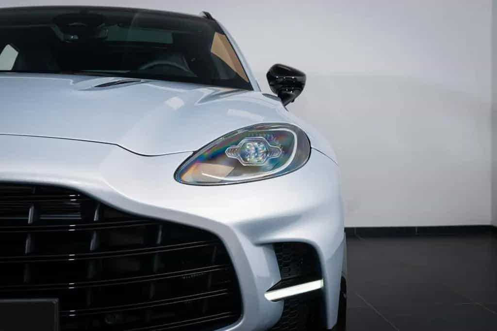 Aston Martin DBX 4.0 V8 707 03/2026-photo-9
