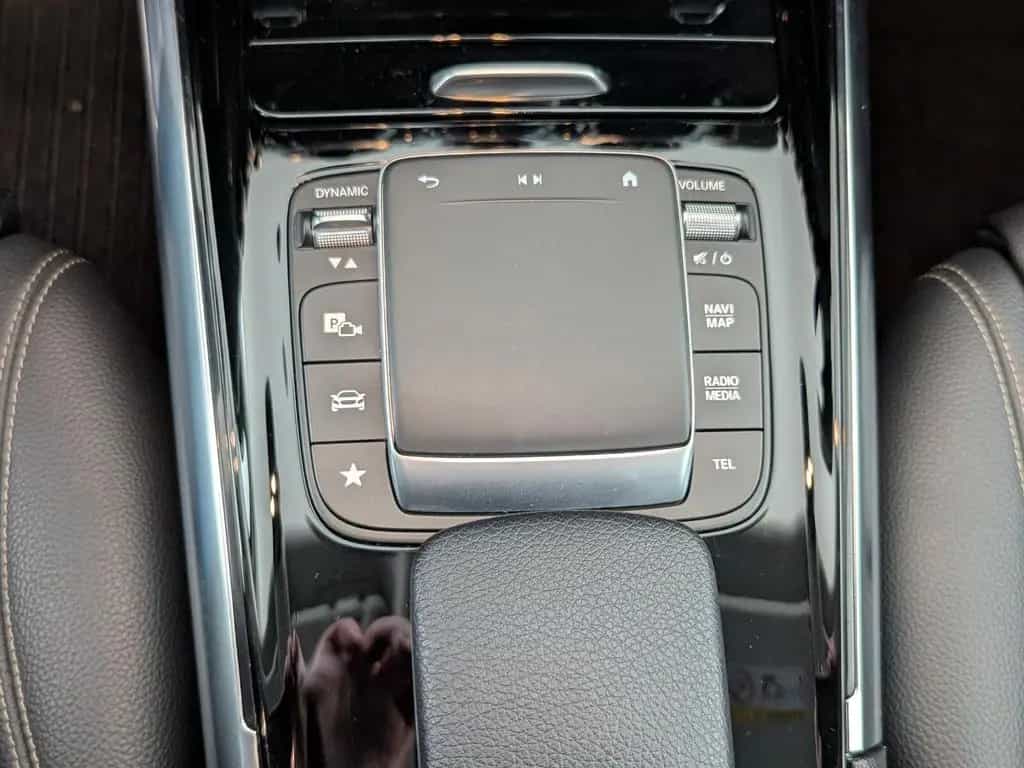 Mercedes-Benz GLA 200 Progressive (EURO 6d) LED+NAVI+SHZ+RFK+ 12/2020-photo-22