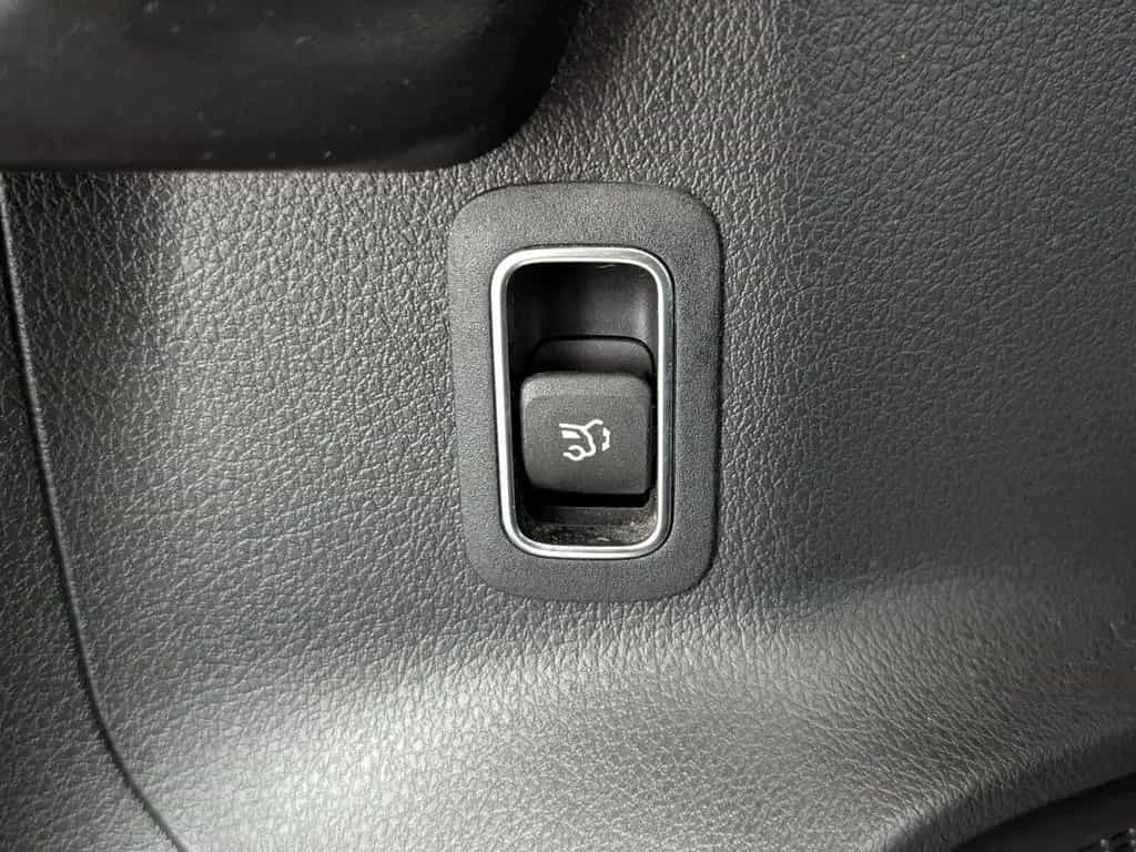 Mercedes-Benz GLA 200 Progressive (EURO 6d) LED+NAVI+SHZ+RFK+ 12/2020-photo-27