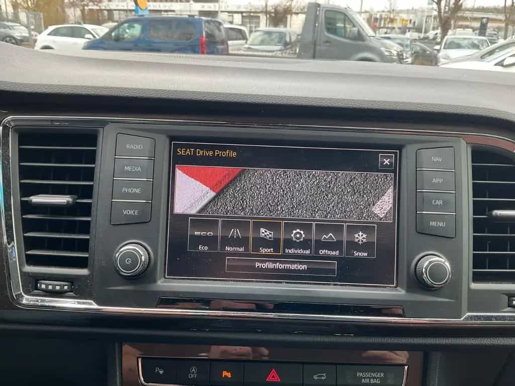 Seat Ateca 1.4 TSI 4Drive Navi LED ACC Kamera Standh. 06/2017-photo-25