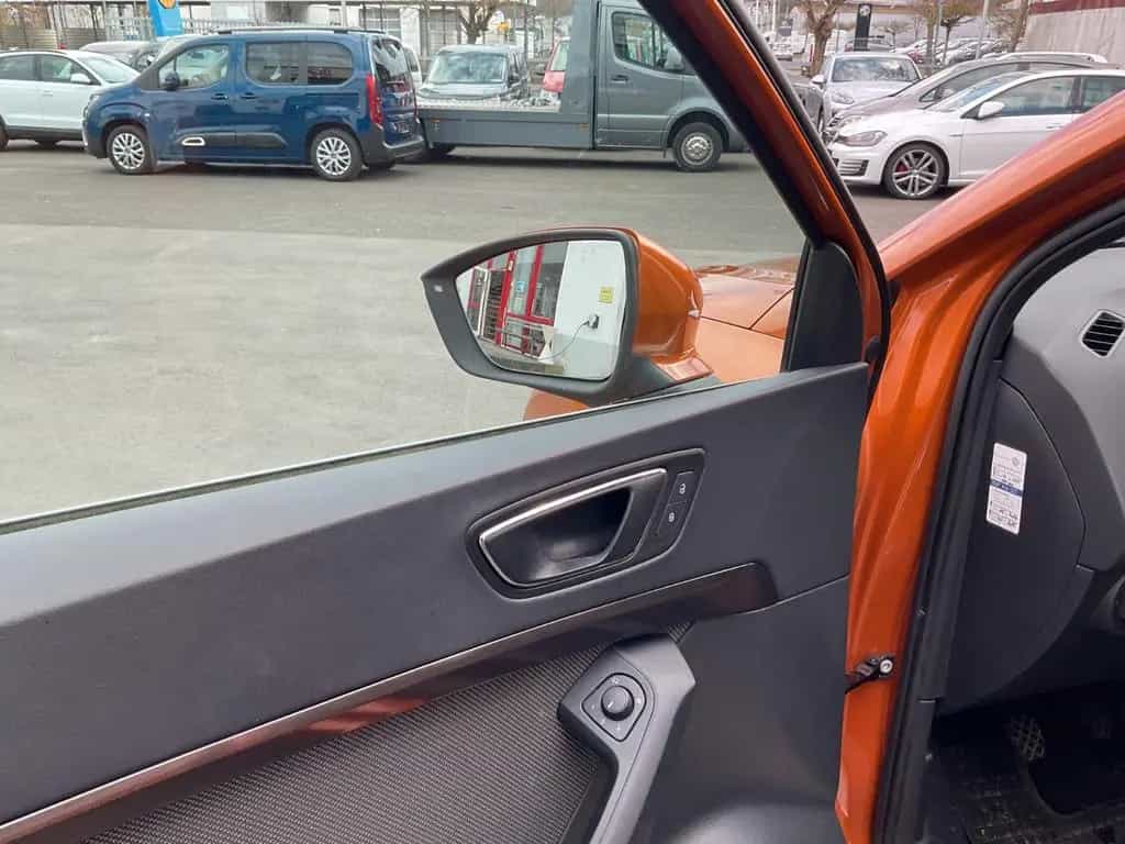 Seat Ateca 1.4 TSI 4Drive Navi LED ACC Kamera Standh. 06/2017-photo-31