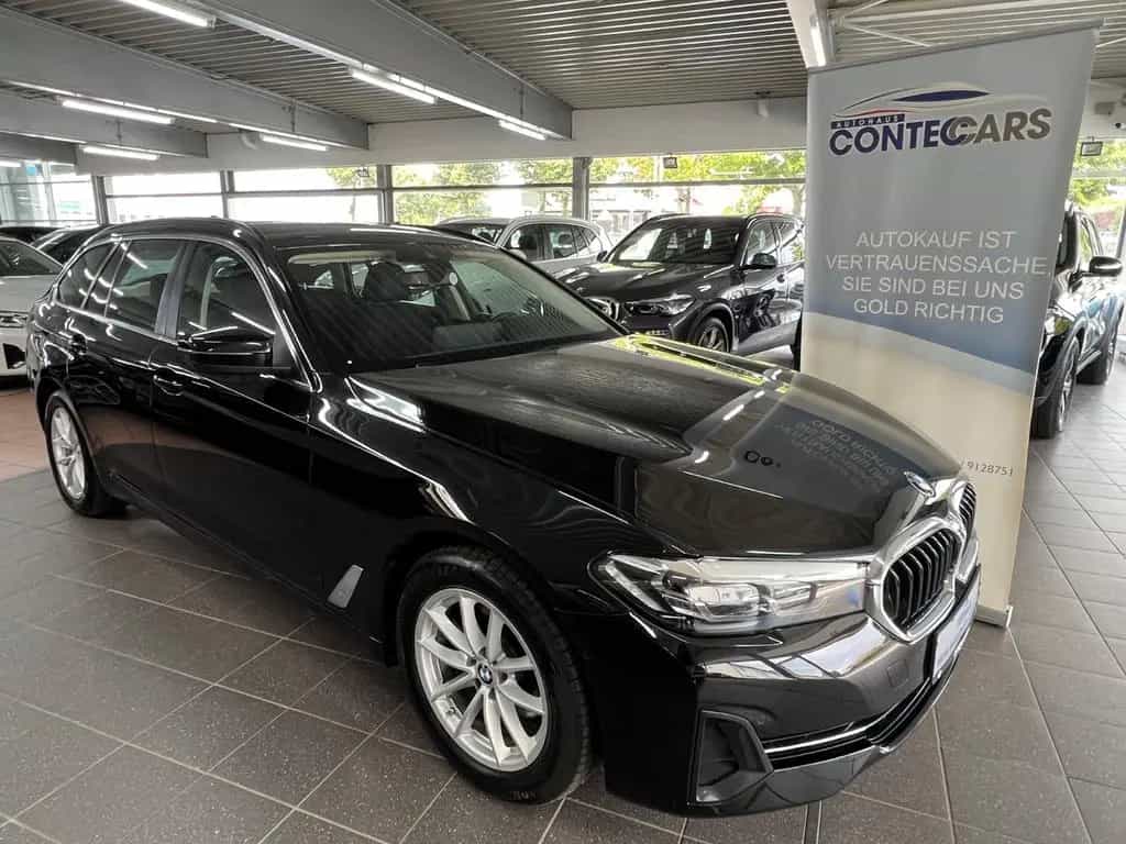 BMW 5 Series 520d Touring Driving BusinessASSIST+ParkASSIST 01/2023-photo-0