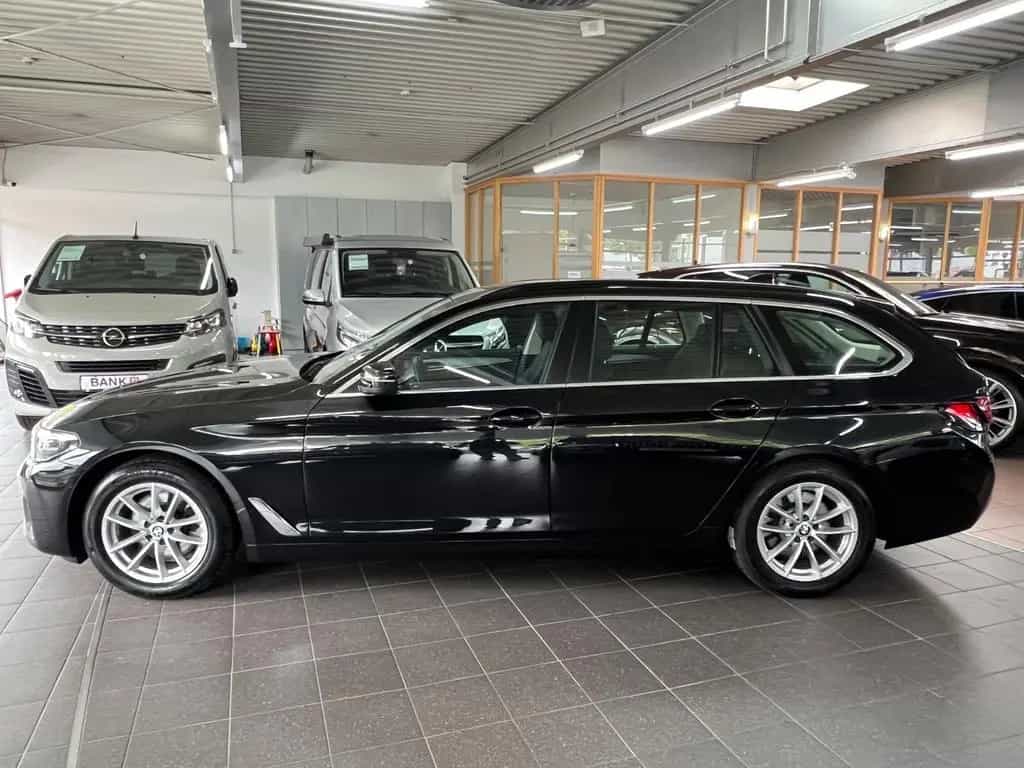 BMW 5 Series 520d Touring Driving BusinessASSIST+ParkASSIST 01/2023-photo-5