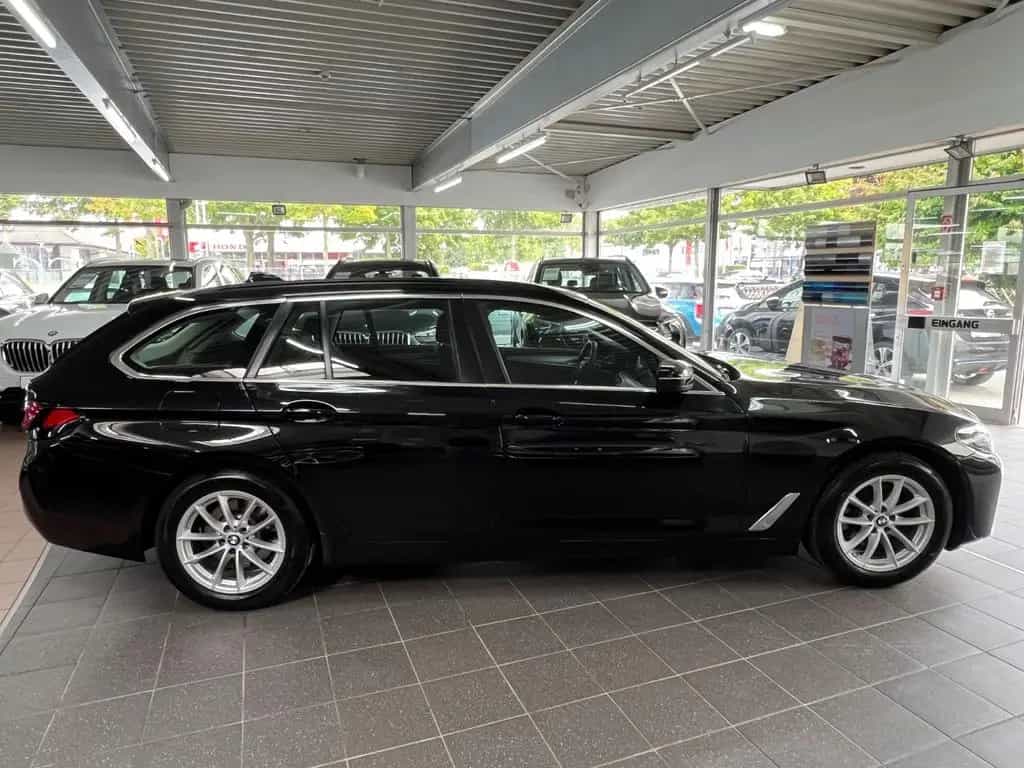 BMW 5 Series 520d Touring Driving BusinessASSIST+ParkASSIST 01/2023-photo-7
