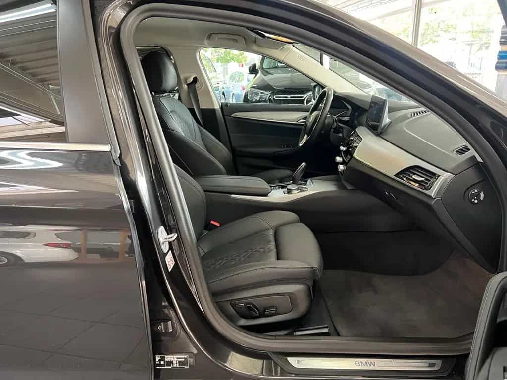 BMW 5 Series 520d Touring AHK+Driving Assist+HiFi+Parkassist. 06/2023-photo-15