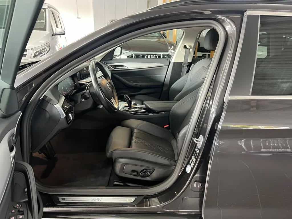 BMW 5 Series 520d Touring AHK+Driving Assist+HiFi+Parkassist. 06/2023-photo-19