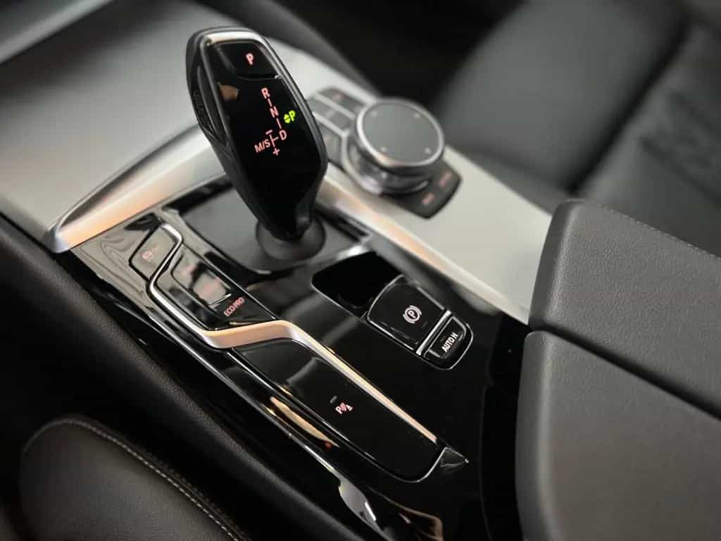 BMW 5 Series 520d Touring AHK+Driving Assist+HiFi+Parkassist. 06/2023-photo-25