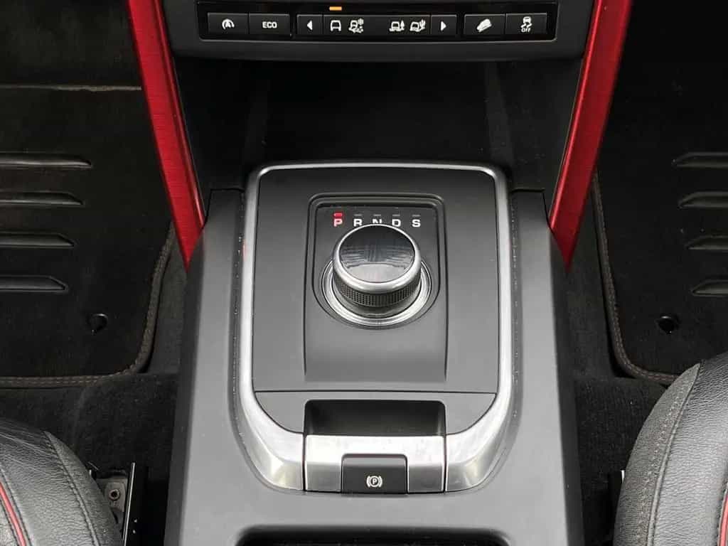 Land Rover Discovery Sport AWD/AUTOMATIK/NAVI/BI-XENON/SPUR 03/2017-photo-28