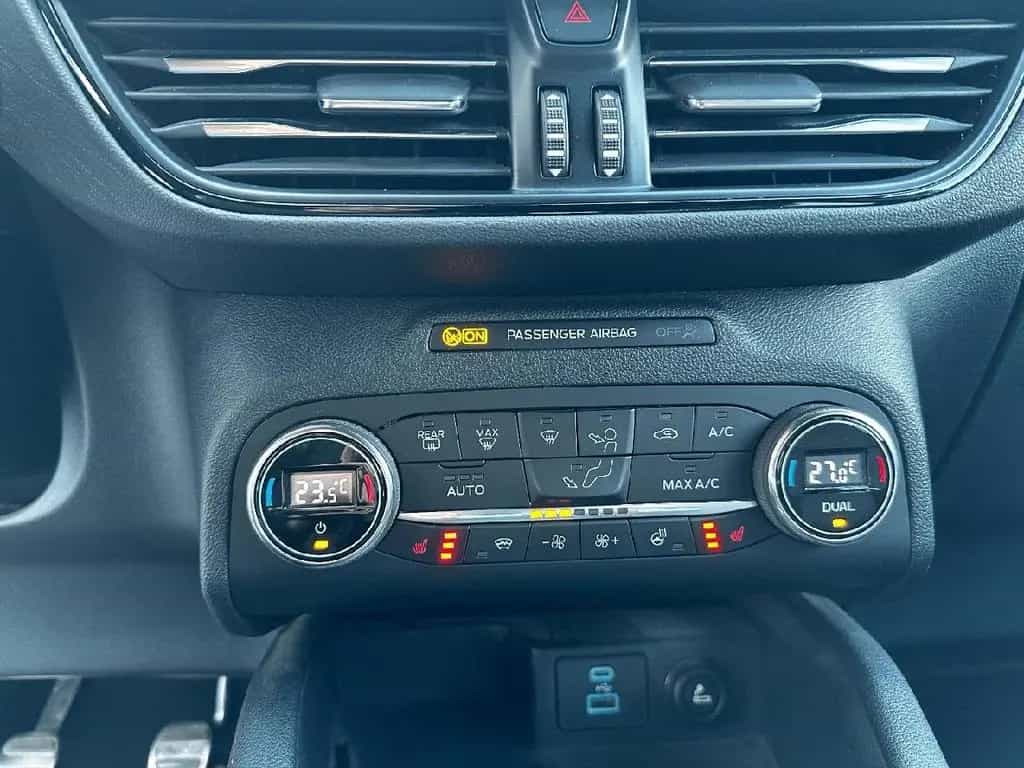 Ford Kuga ST-Line*Ganzjahresreifen*LED*WinterPaket* 11/2020-photo-24