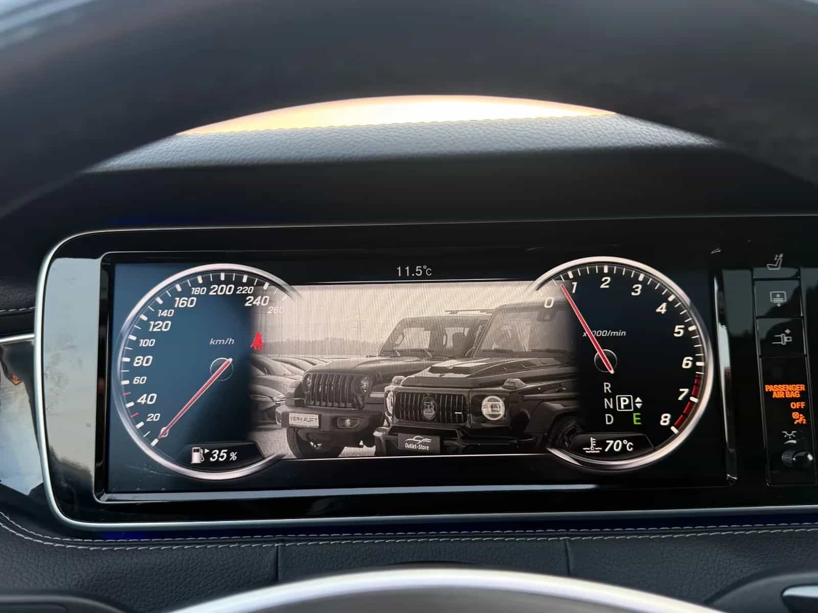 Mercedes-Benz S-Class 500 11/2014-photo-17