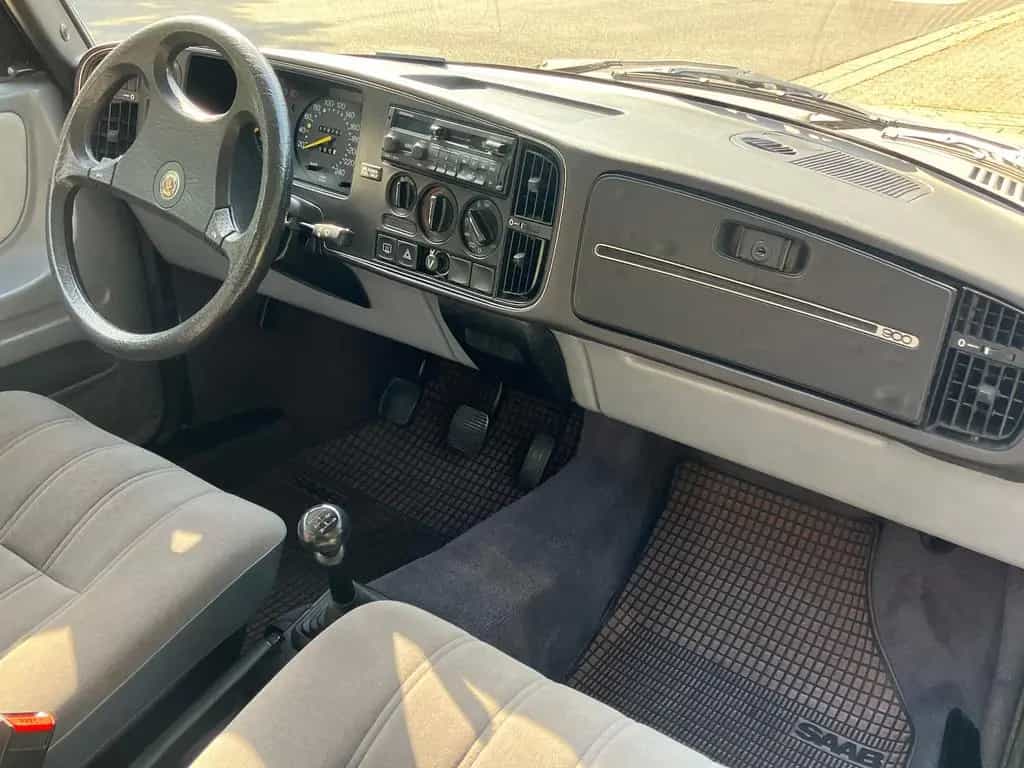 Saab 900 11/1985-photo-11