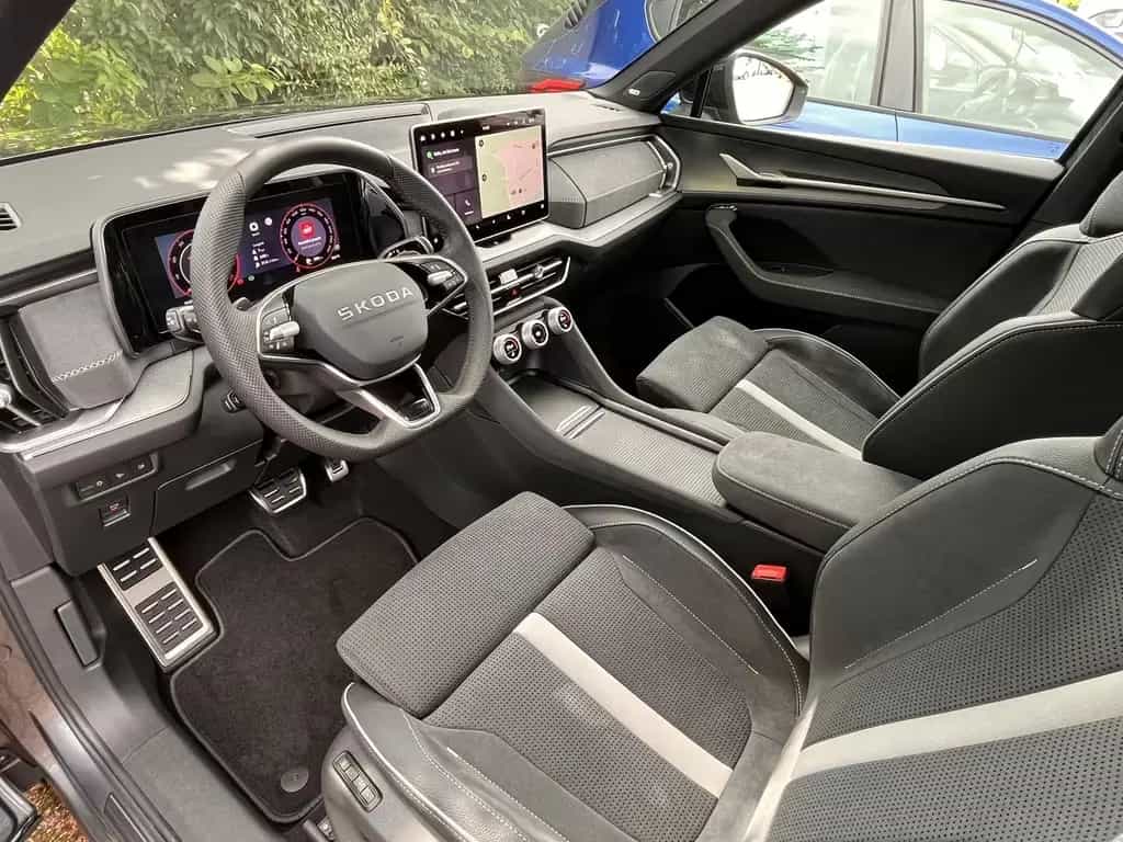 Skoda Kodiaq 1.5 TSI DSG Sportline LED-Matrix AHK null-photo-4