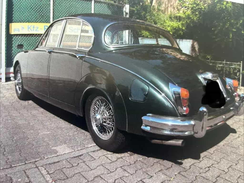 Jaguar Daimler V8 10/1965-photo-2