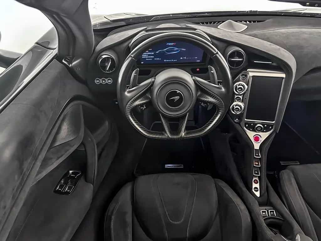 McLaren 720S Spider - McLaren Milano 07/2020-photo-11