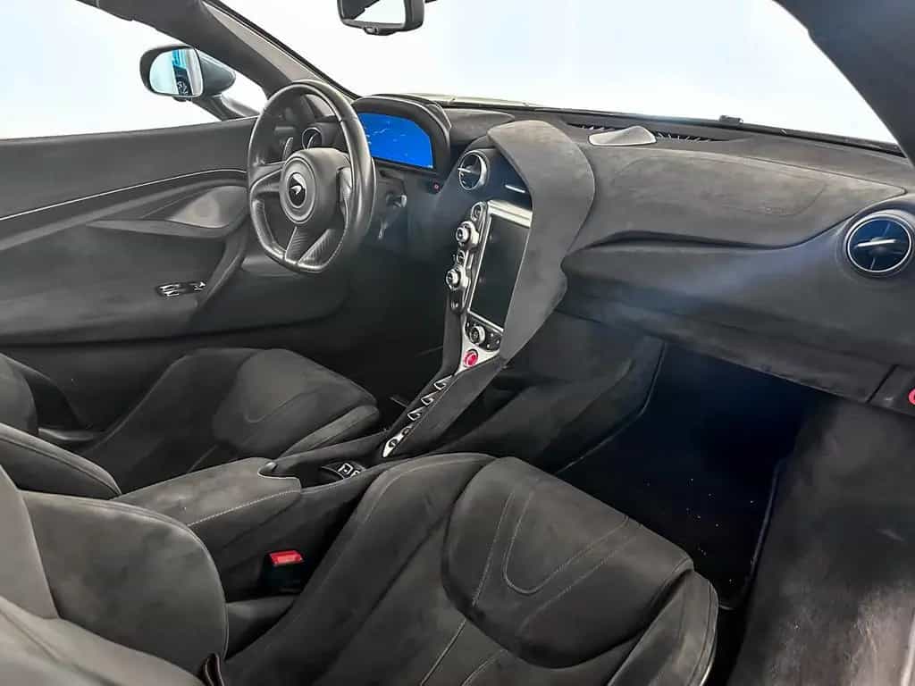 McLaren 720S Spider - McLaren Milano 07/2020-photo-12