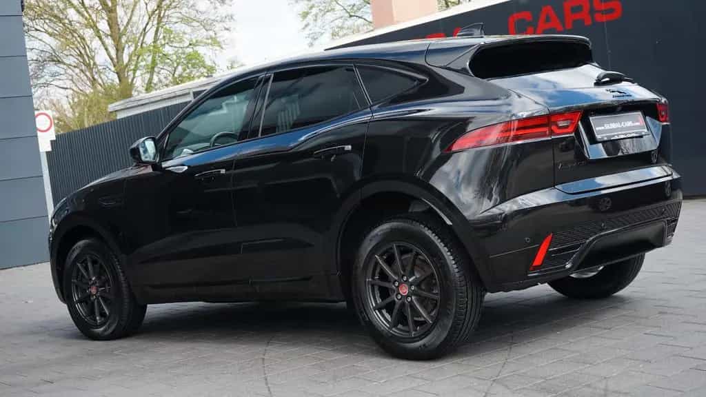 Jaguar E-Pace D165 R-DYNAMIC AWD*BLACK PACK 11/2021-photo-10