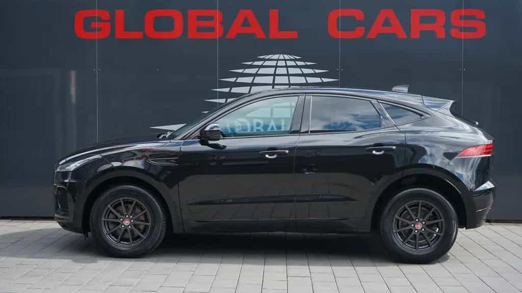Jaguar E-Pace D165 R-DYNAMIC AWD*BLACK PACK 11/2021-photo-16
