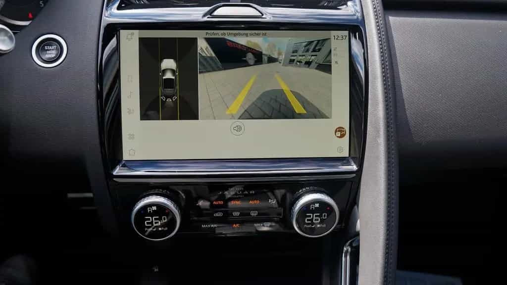 Jaguar E-Pace D165 R-DYNAMIC AWD*BLACK PACK 11/2021-photo-20