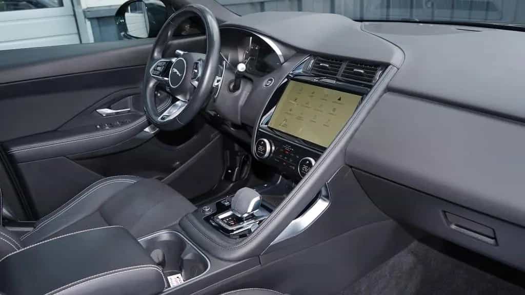 Jaguar E-Pace D165 R-DYNAMIC AWD*BLACK PACK 11/2021-photo-4