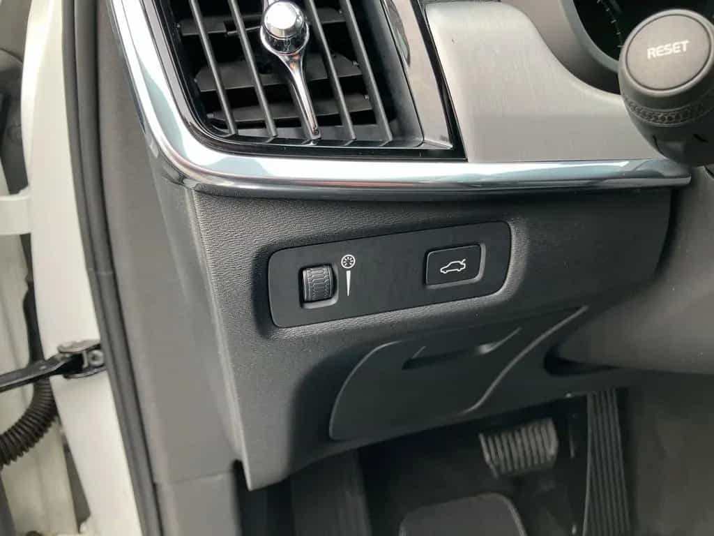 Volvo V90 Cross Country T5 PRO AWD 360°KAMERA+ACC+SHZ 06/2019-photo-20