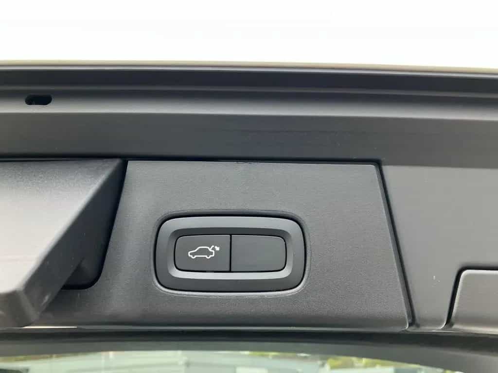 Volvo V90 Cross Country T5 PRO AWD 360°KAMERA+ACC+SHZ 06/2019-photo-27