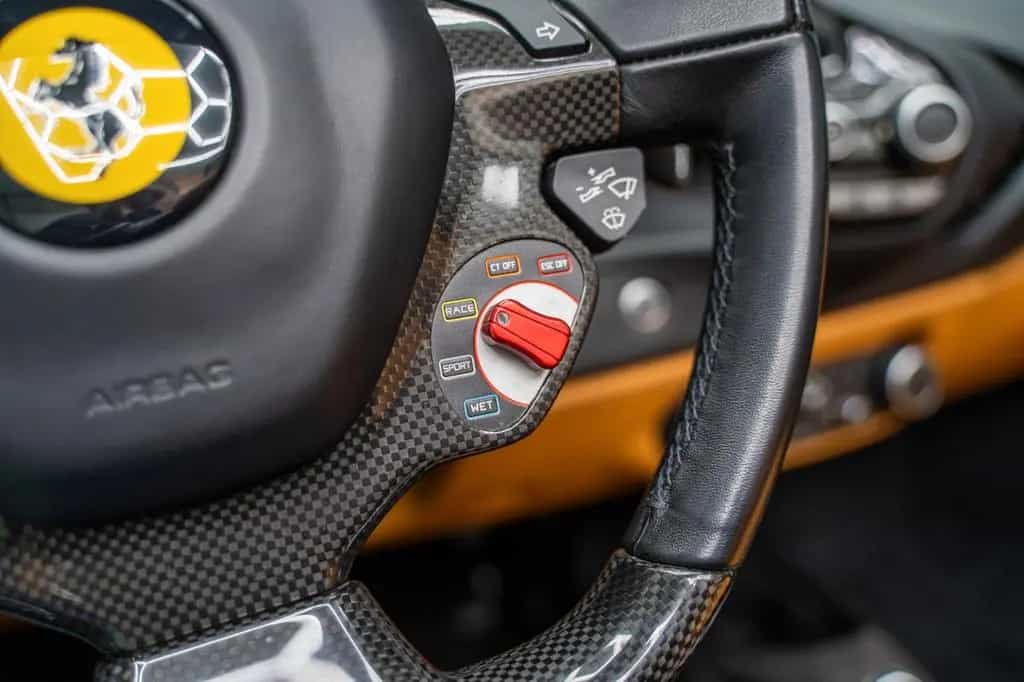 Ferrari 488 Spider Spider 06/2017-photo-17