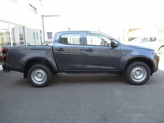 Isuzu D-Max 1.9 L Allrad,Getriebeuntersetzung,Klima null-photo-1