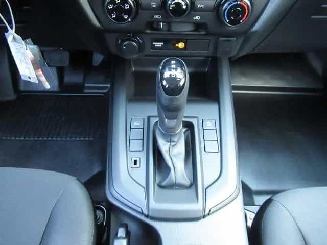 Isuzu D-Max 1.9 L Allrad,Getriebeuntersetzung,Klima null-photo-11