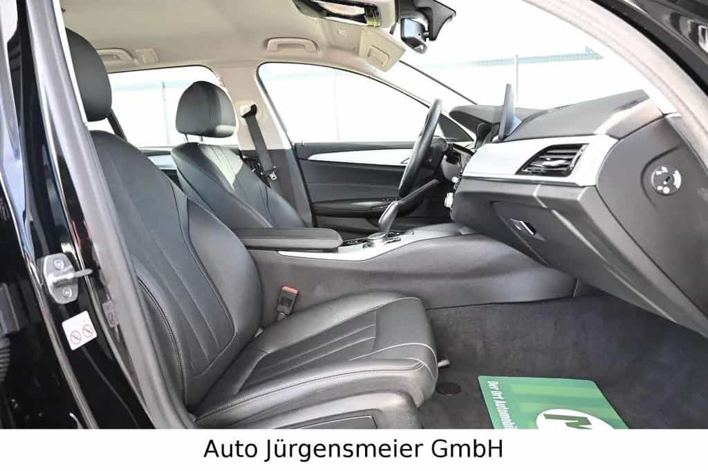 BMW 5 Series 520d Touring/LED/Virtual/Leder/Kamera/Totwinkel 07/2022-photo-10
