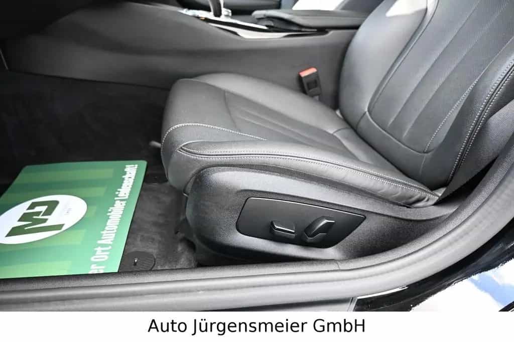 BMW 5 Series 520d Touring/LED/Virtual/Leder/Kamera/Totwinkel 07/2022-photo-11