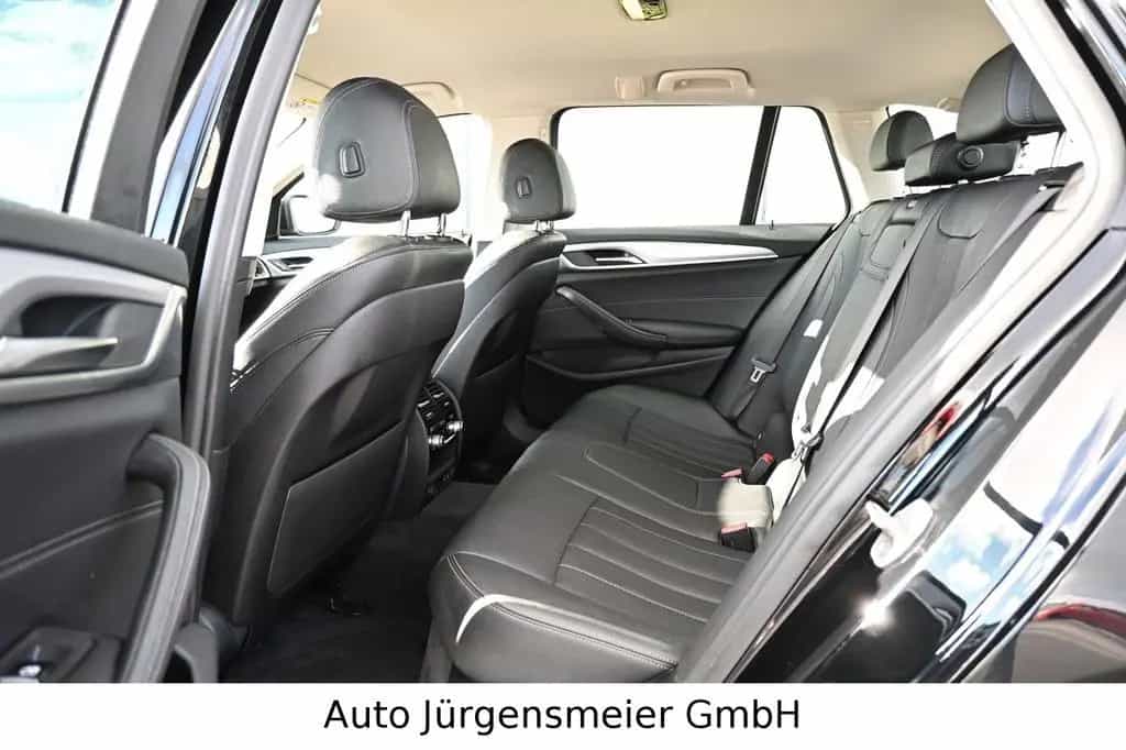 BMW 5 Series 520d Touring/LED/Virtual/Leder/Kamera/Totwinkel 07/2022-photo-12