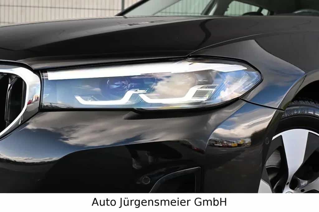 BMW 5 Series 520d Touring/LED/Virtual/Leder/Kamera/Totwinkel 07/2022-photo-18