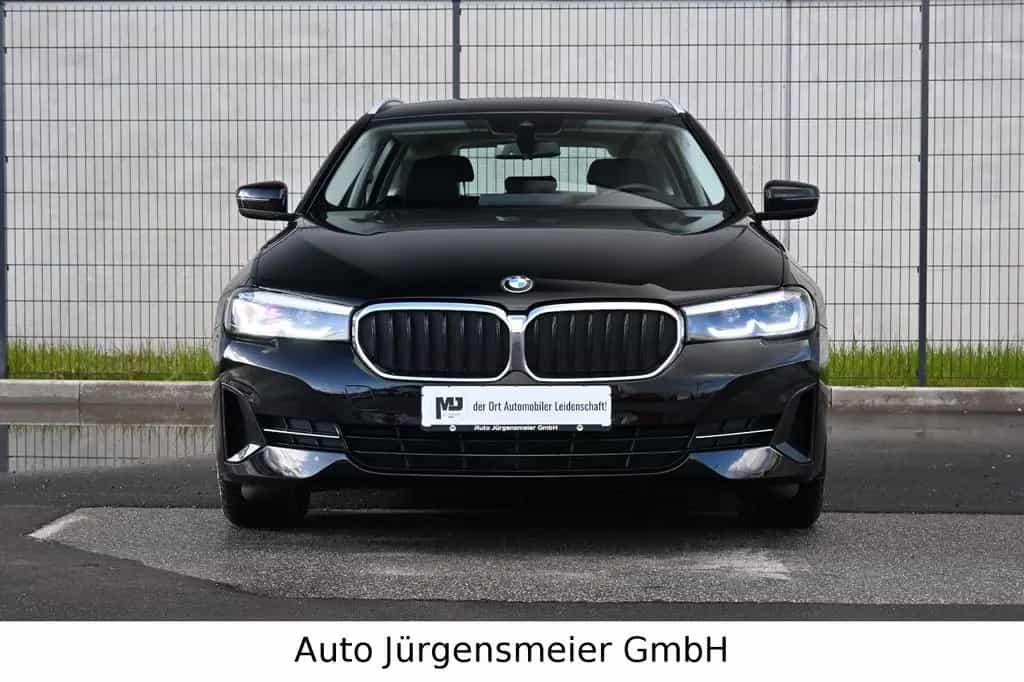 BMW 5 Series 520d Touring/LED/Virtual/Leder/Kamera/Totwinkel 07/2022-photo-3