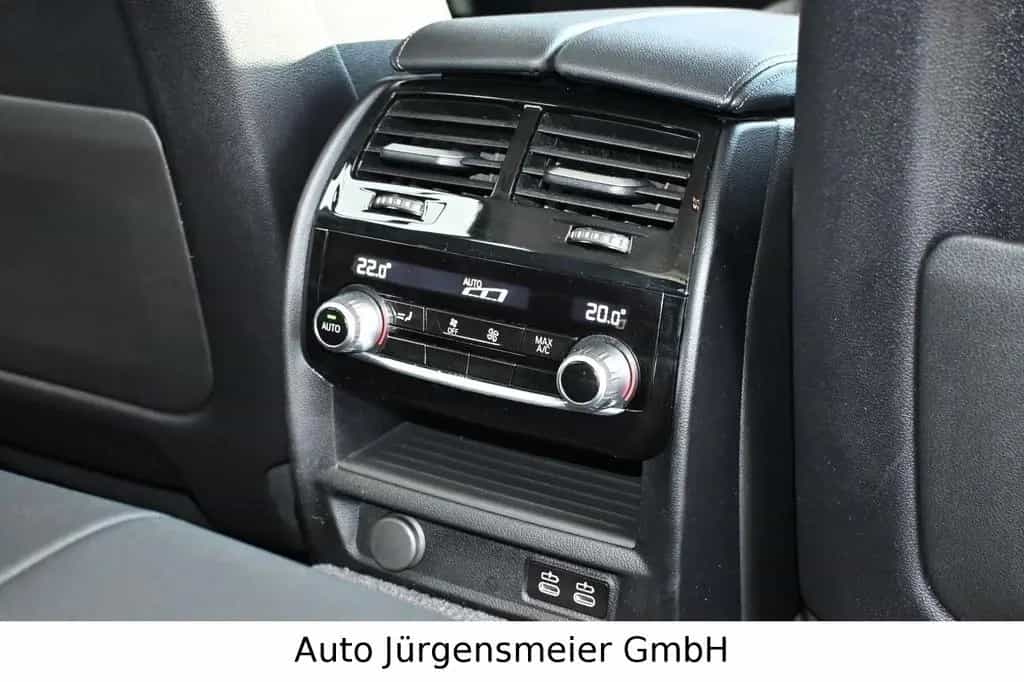 BMW 5 Series 520d Touring/LED/Virtual/Leder/Kamera/Totwinkel 07/2022-photo-36