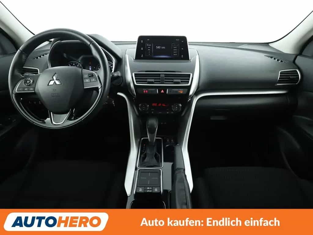 Mitsubishi Eclipse Cross 1.5 T-MIVEC Diamant Edition 2WD 09/2019-photo-11