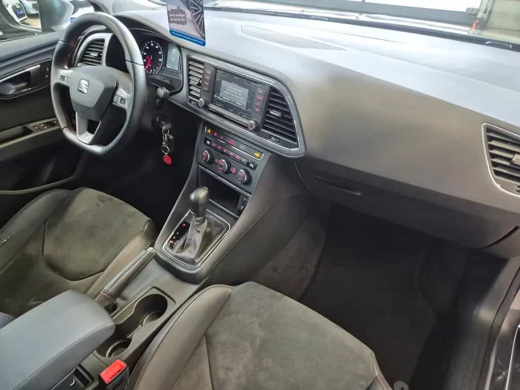 Seat Leon ST 1.8 TSI FR ALCANTARA LED NAV SITZHZ PANO 10/2016-photo-10