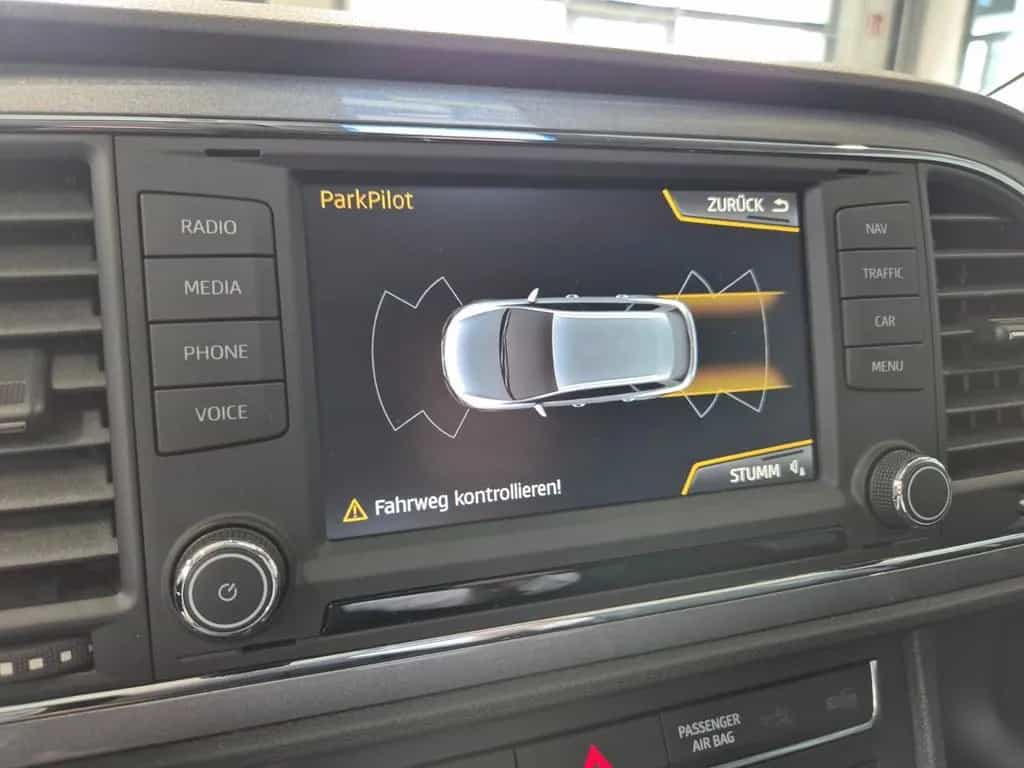 Seat Leon ST 1.8 TSI FR ALCANTARA LED NAV SITZHZ PANO 10/2016-photo-16