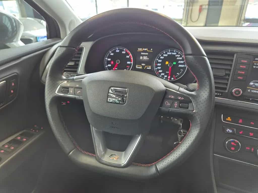 Seat Leon ST 1.8 TSI FR ALCANTARA LED NAV SITZHZ PANO 10/2016-photo-20
