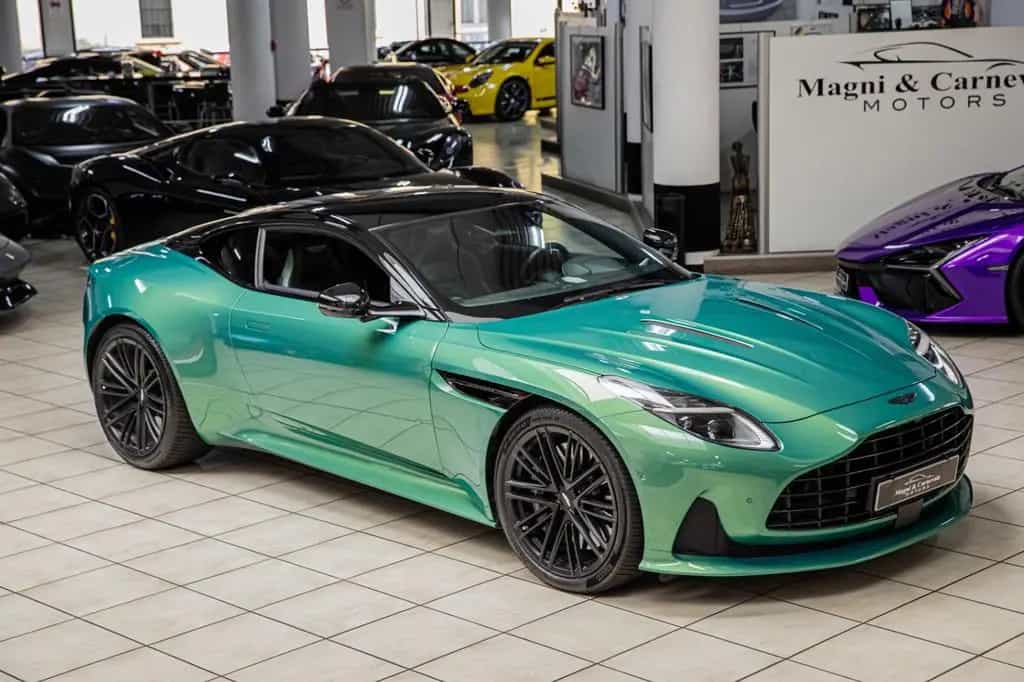 Aston Martin DB12 - VAT - Q Paint - Bowers - 360° 03/2024-photo-1