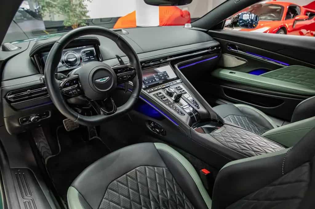 Aston Martin DB12 - VAT - Q Paint - Bowers - 360° 03/2024-photo-10