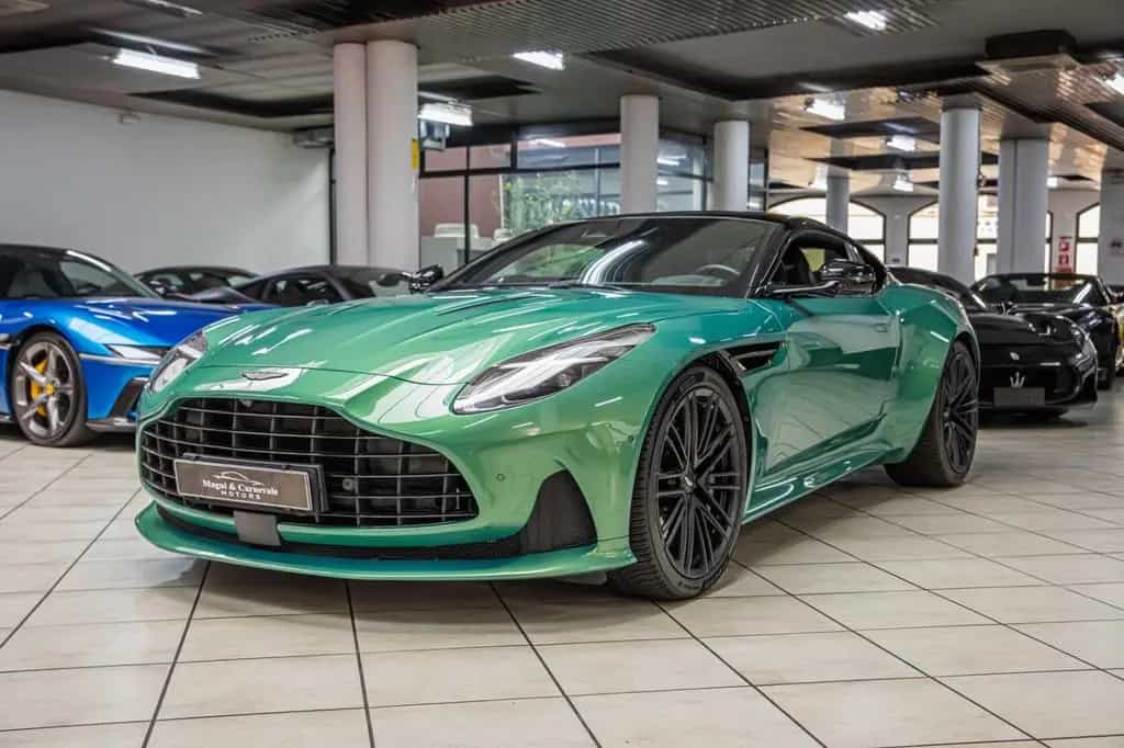 Aston Martin DB12 - VAT - Q Paint - Bowers - 360° 03/2024-photo-5