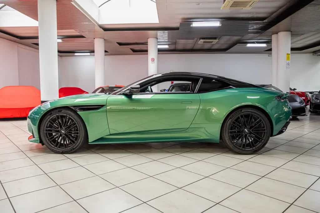 Aston Martin DB12 - VAT - Q Paint - Bowers - 360° 03/2024-photo-6
