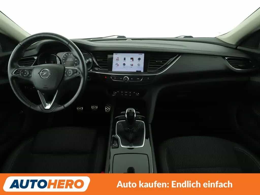 Opel Insignia Sports Tourer 1.5 SIDI Turbo Dynamic 03/2018-photo-11