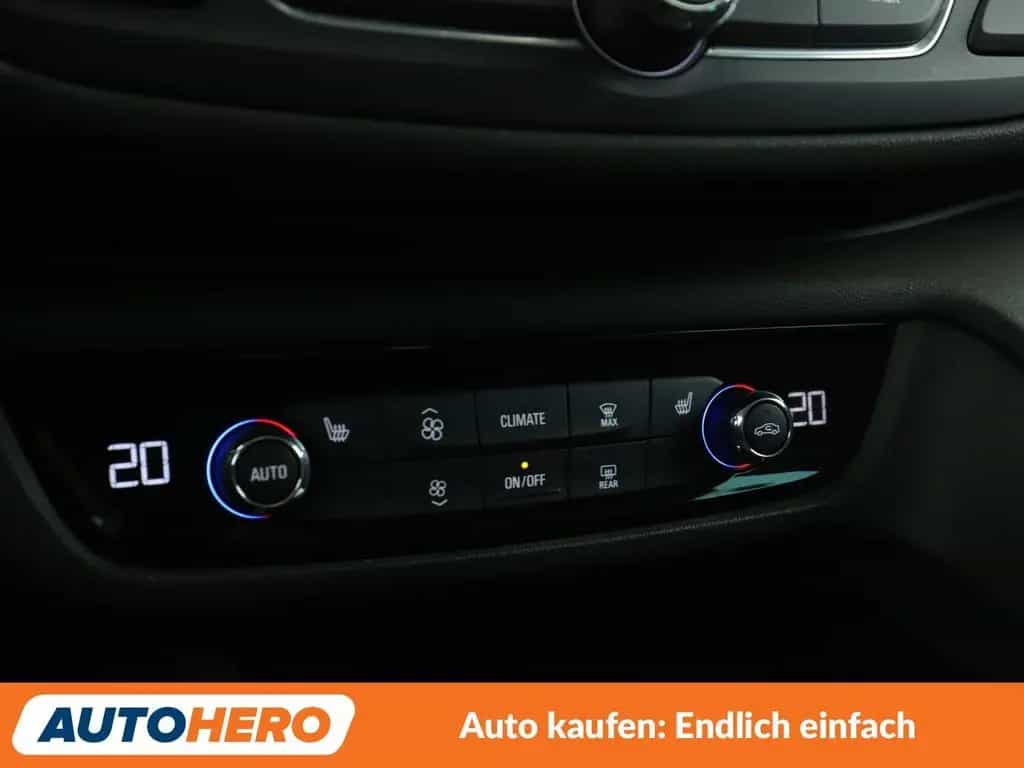 Opel Insignia Sports Tourer 1.5 SIDI Turbo Dynamic 03/2018-photo-23